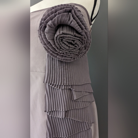 Mini - Picture 2 of 6